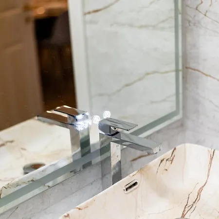 Danube Dream بودابست